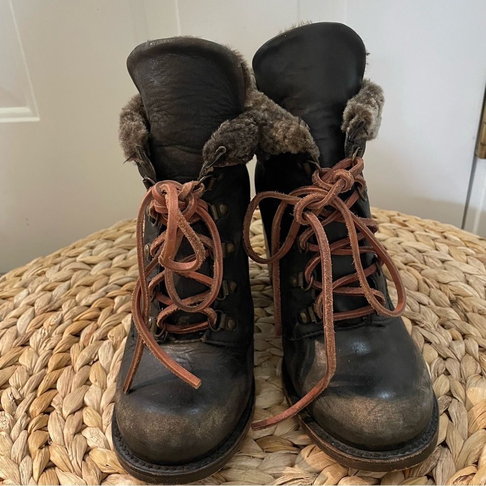 Freebird by Steven Swiss Brown Leather Ankle Booties Women's (Size 7) - Picture 5 of 13